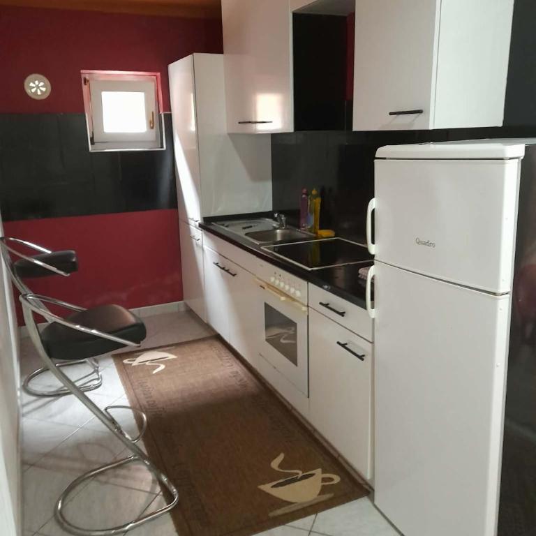 Villa Dani - One-Bedroom Apartment - 7