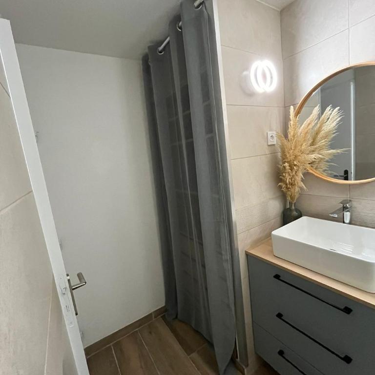 Superbe Appartement dans résidence avec Piscine - Appartement 1 Chambre - 5