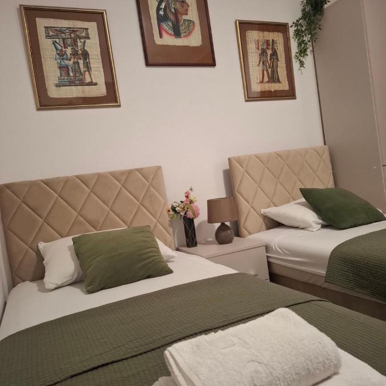 Apartments MaXhit - Dvokrevetna Soba sa Zasebnim Krevetima i Toaletom - 3