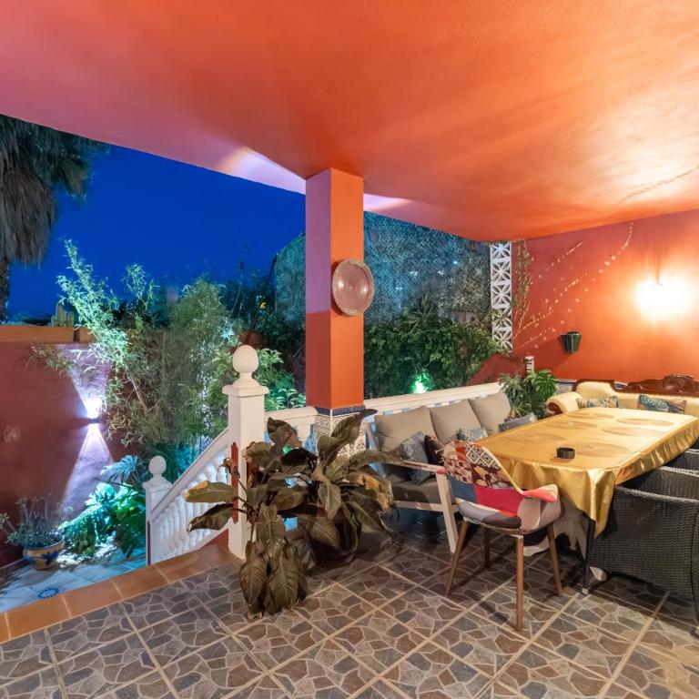 Majestic Villa by the Beach Heated Private Pool & Jacuzzi - Villa with Sea View - 37