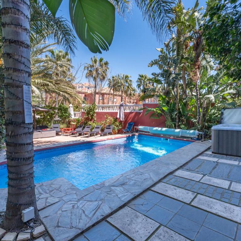 Majestic Villa by the Beach Heated Private Pool & Jacuzzi - Villa with Sea View - 63