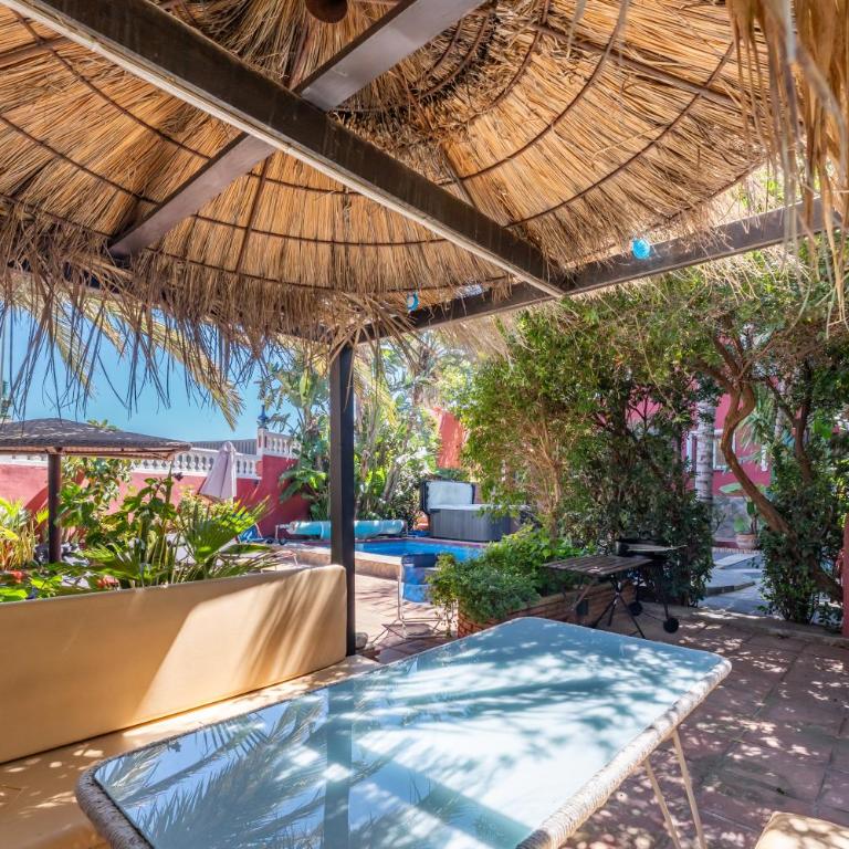 Majestic Villa by the Beach Heated Private Pool & Jacuzzi - Villa with Sea View - 62