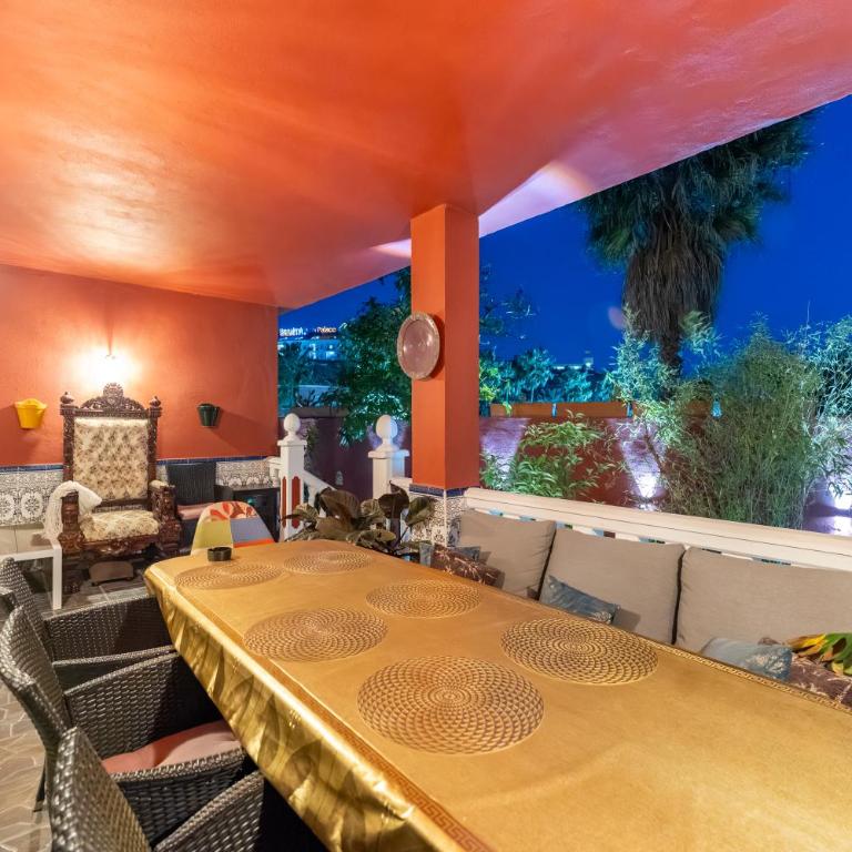 Majestic Villa by the Beach Heated Private Pool & Jacuzzi - Villa with Sea View - 32