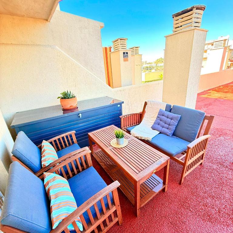 Apartment Large Terrace Sea & Mountain Benalbeach - Apartamento con terraza - 29
