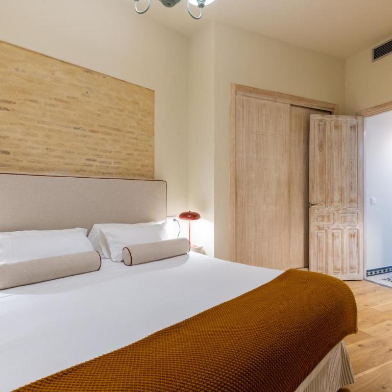 One&Lux Alameda de Hércules - Two-Bedroom Apartment - 26