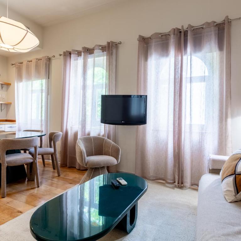 One&Lux Alameda de Hércules - Two-Bedroom Apartment - 25