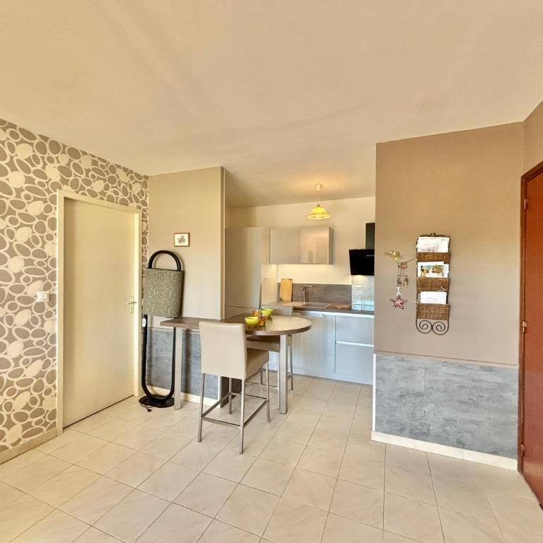 Appartement Laetitia 1 chambre avec terrasse - Apartment mit 1 Schlafzimmer - 10