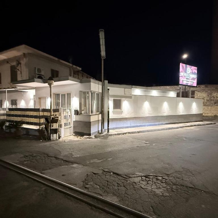 Al Binario 79 - Casa con 2 Camere da Letto - 4