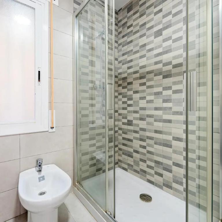 1º linea de Mar + Pet Friendly +Parking Publico gratuito (Venus) - Apartamento de 3 dormitorios - 12