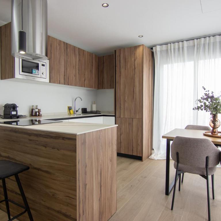 RentalSevilla Guadalquivir - Apartamento Deluxe de 3 dormitorios - 15