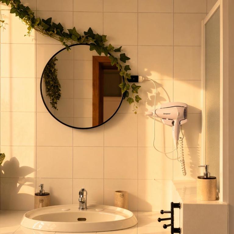 Dimora Barbara - Appartamento con 2 Camere da Letto e Balcone - 5
