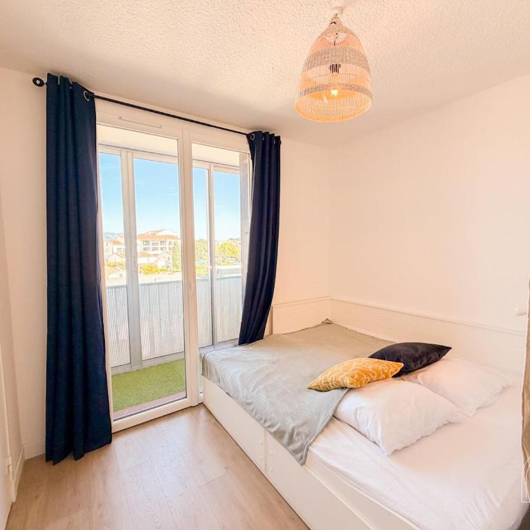 Élégant T3 proche du cœur de Sanary - Apartment mit 2 Schlafzimmern - 12