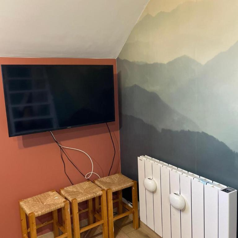 Au centre-ville de Cauterets appartement rénové 2025 pour 4-6 pers - Appartamento con 2 Camere da Letto - 9