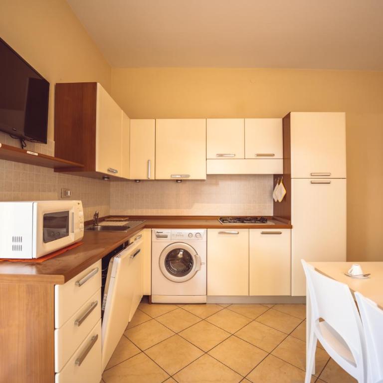 Aurea Appartamenti Frontemare - Appartamento con 1 Camera da Letto e Balcone - 4