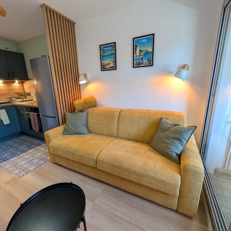 joli studio 5min plages tout à pied - Apartment - 3