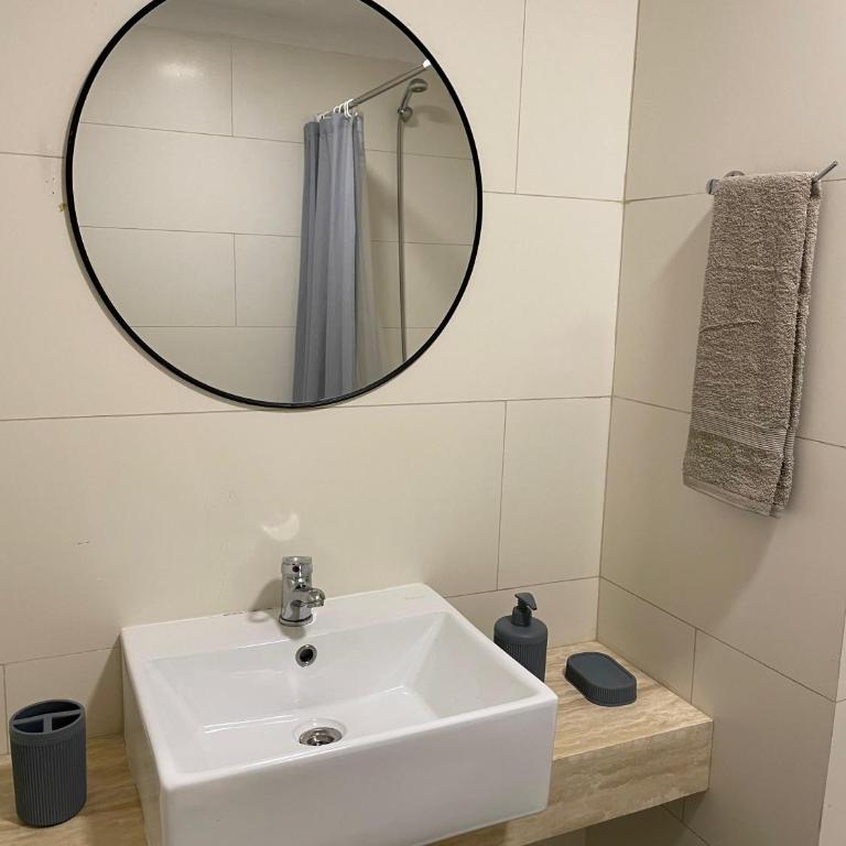 Diego - One-Bedroom Apartment - 9