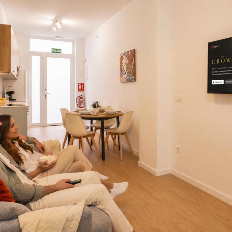 FLORIT FLATS - The Maritim Metro Station Suites - Studio Apartment - 29