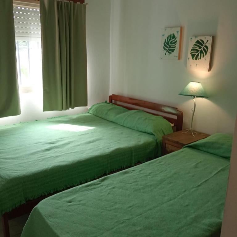 Casa con pileta privada en Villa Corlas Paz - Cerca del lago - Casa de 2 dormitorios - 4
