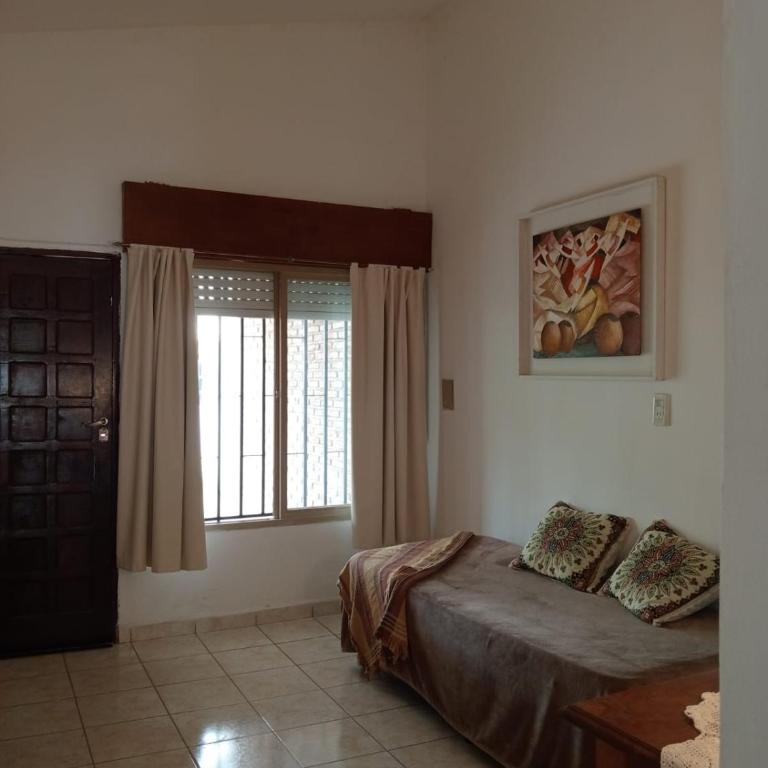 Casa con pileta privada en Villa Corlas Paz - Cerca del lago - Casa de 2 dormitorios - 11