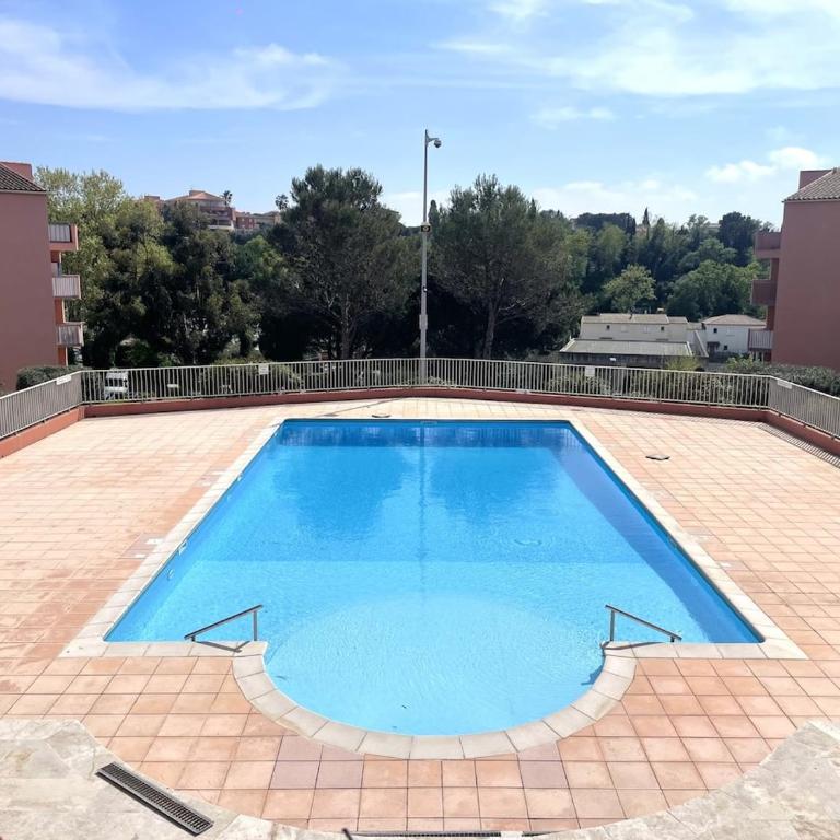 T3 avec balcon 5 couchages - Apartamento de 2 dormitorios - 24