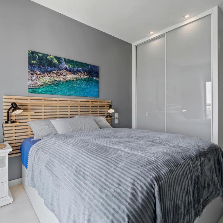 Luxury Penthouse with private Rooftop Terrace, Pool, Punta Prima, Torrevieja - Two-Bedroom Apartment - 6