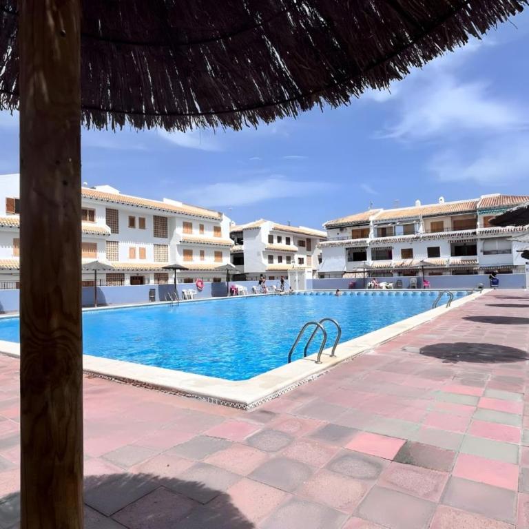 Apartamento ideal de 2 dormitorios con piscina y a 350 m de la playa - Apartamento de 2 dormitorios - Frente al océano - 1