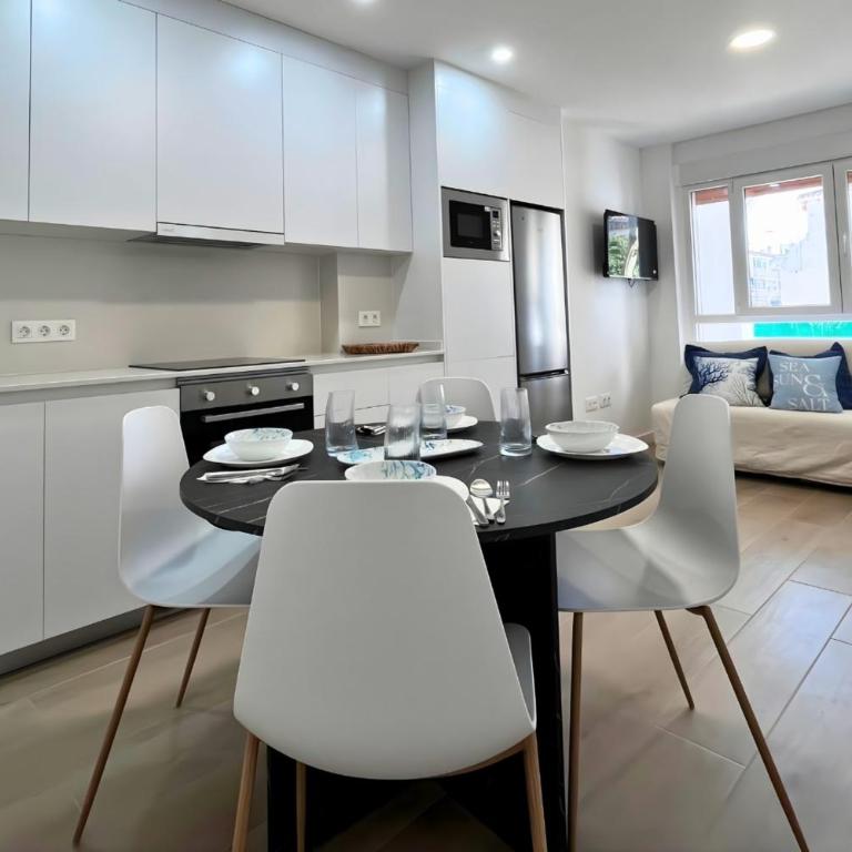 Apartamento ideal de 2 dormitorios con piscina y a 350 m de la playa - Apartamento de 2 dormitorios - Frente al océano - 2