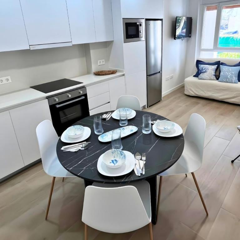 Apartamento ideal de 2 dormitorios con piscina y a 350 m de la playa - Apartamento de 2 dormitorios - Frente al océano - 4
