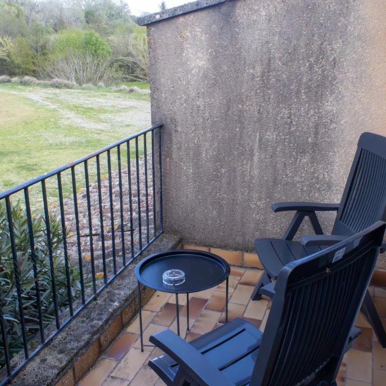 GOLF CLUB D'UZES - Chambre Double - Vue sur Jardin - 12