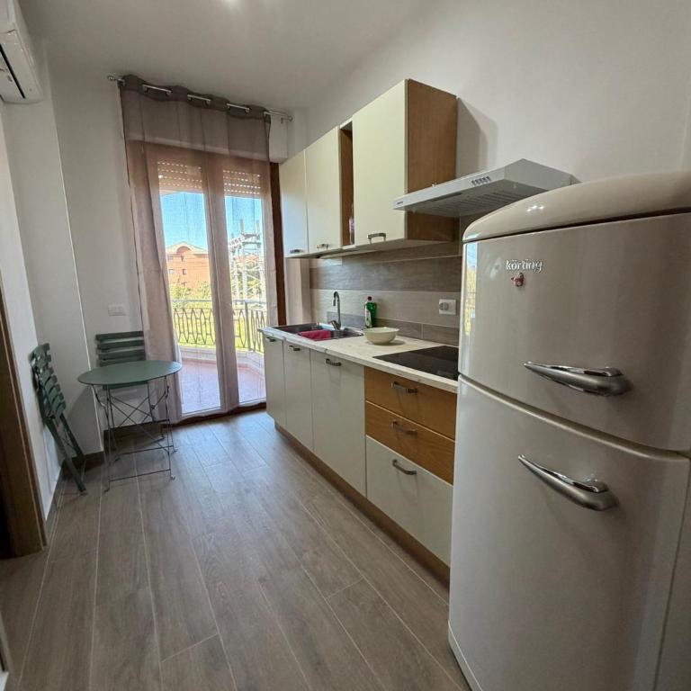 Appartamento Morelli Beach - Via Massetana 21 - Monolocale con Terrazza - 2