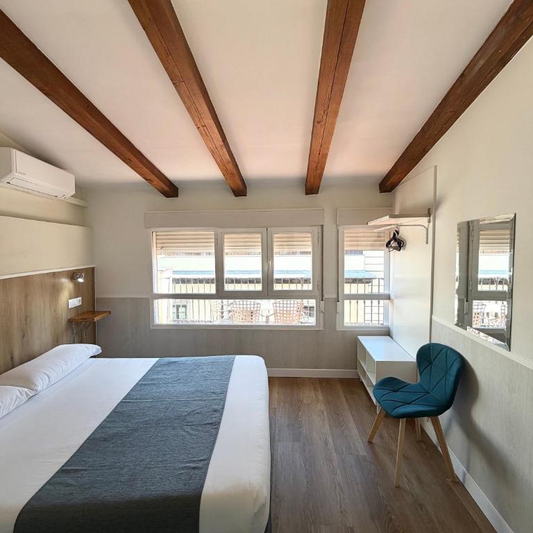 Apartamentos Mayor Centro - Three-Bedroom Apartment with Terrace - 10