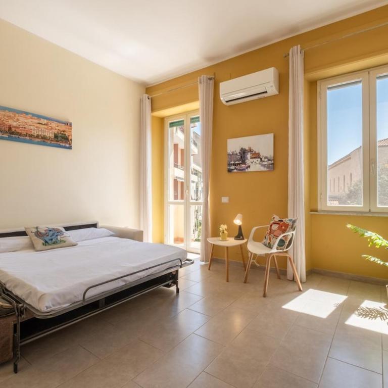 Bright apartment in the city center - Spacious & cozy - Appartamento con 2 Camere da Letto e Balcone - 19