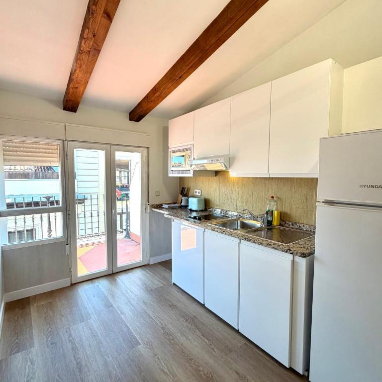 Apartamentos Mayor Centro - Three-Bedroom Apartment with Terrace - 9
