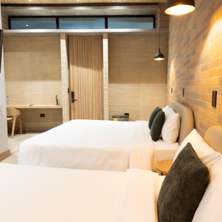 Hotel Boutique Obelisco - Deluxe Double or Twin Room - 9