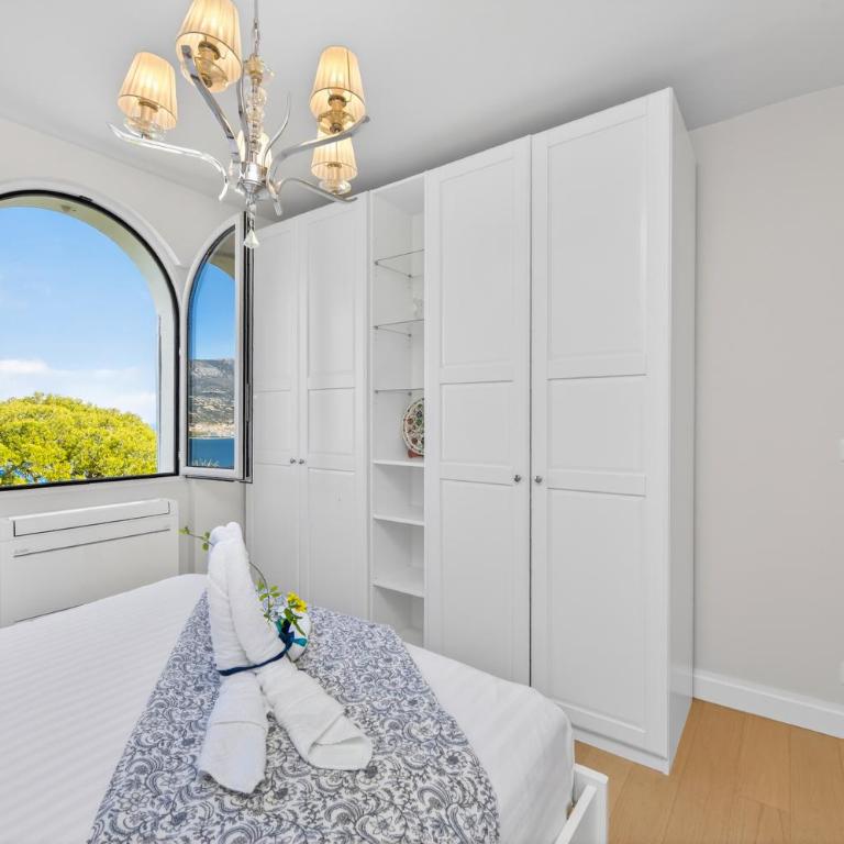 LE PAVILLON SISSI - Sublime logement-Vue mer extraordinaire-Roquebrune - Appartement 2 Chambres avec Balcon et Vue sur la Mer - 14
