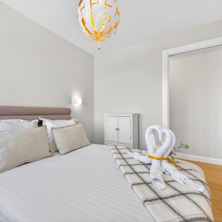 LE PAVILLON SISSI - Sublime logement-Vue mer extraordinaire-Roquebrune - Appartement 2 Chambres avec Balcon et Vue sur la Mer - 15