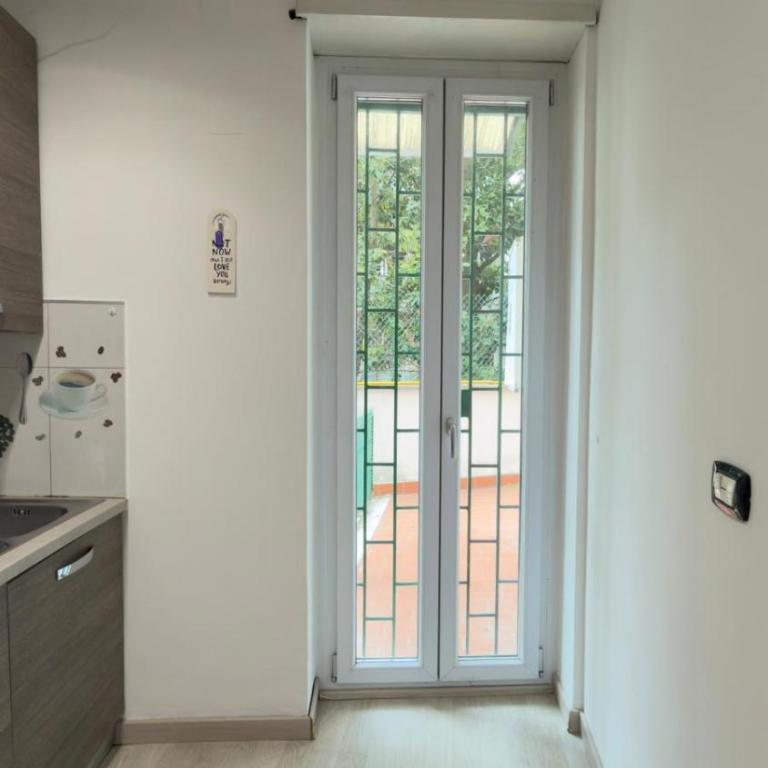 Spacious and Bright - Appartamento Deluxe con 2 Camere da Letto e Balcone - 18