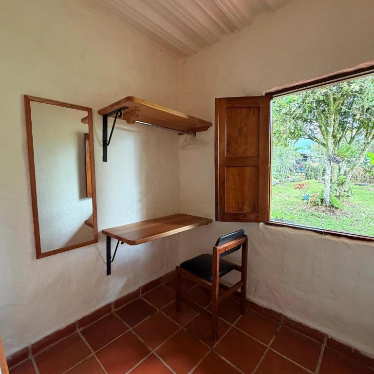 Finca Hostal Ágora - Double Room with Private Bathroom - 4