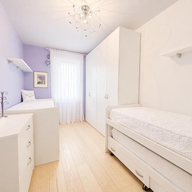 Condominio Marinella - Carraro Immobiliare - Family Apartments - Appartamento con 2 Camere da Letto - 12