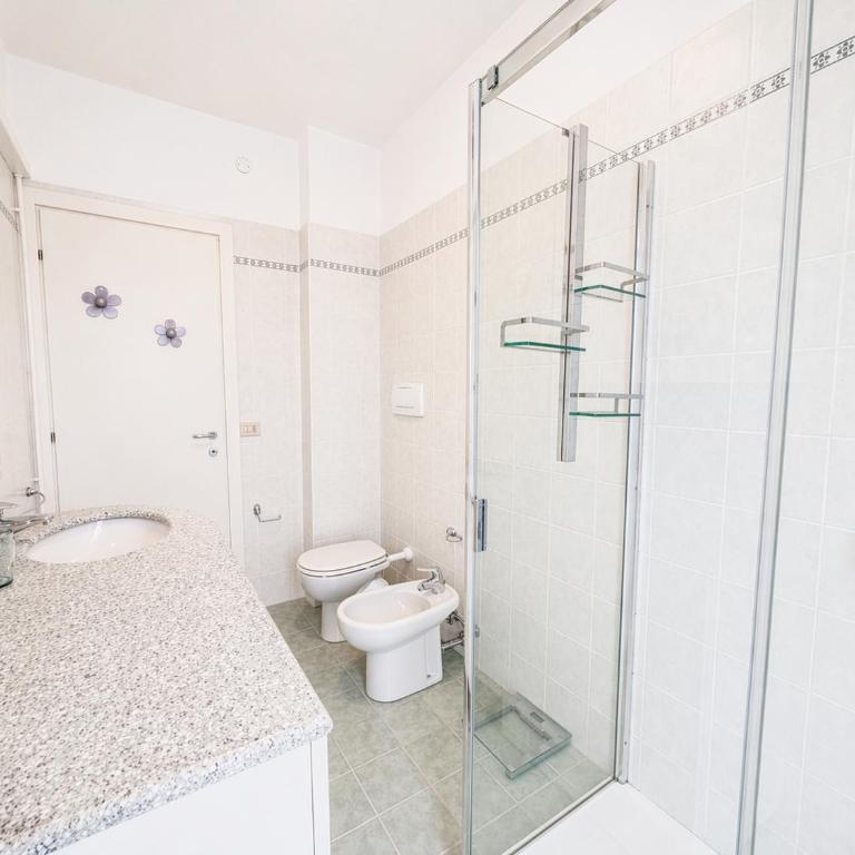 Condominio Marinella - Carraro Immobiliare - Family Apartments - Appartamento con 2 Camere da Letto - 14