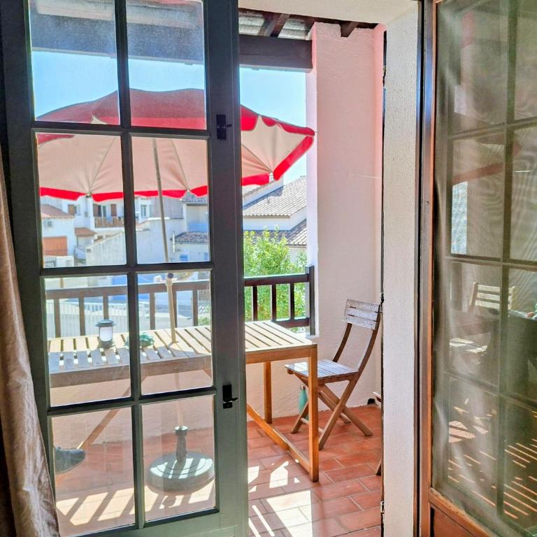 Grand appartement avec terrasse Plage à 6 min à pied Climatisation Saintes maries de la mer - Appartamento con 1 Camera da Letto - 36