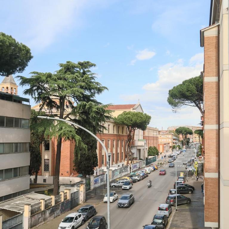 Silenziosa Oasi Moderna Appio Latino - Appartamento con 2 Camere da Letto e Balcone - 15