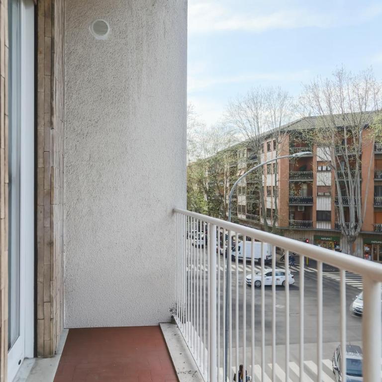 Silenziosa Oasi Moderna Appio Latino - Appartamento con 2 Camere da Letto e Balcone - 7