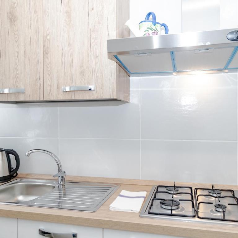 Silenziosa Oasi Moderna Appio Latino - Appartamento con 2 Camere da Letto e Balcone - 35