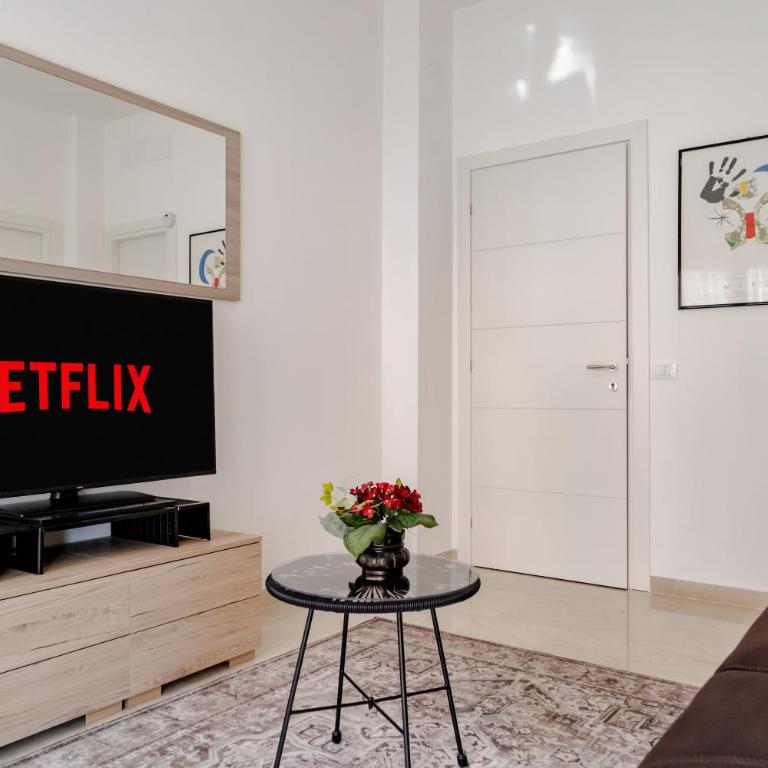 Silenziosa Oasi Moderna Appio Latino - Appartamento con 2 Camere da Letto e Balcone - 27