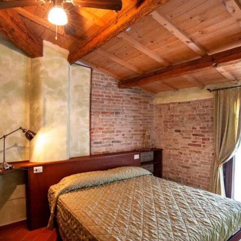 Agriturismo Le Meridiane - Camera Quadrupla - 3