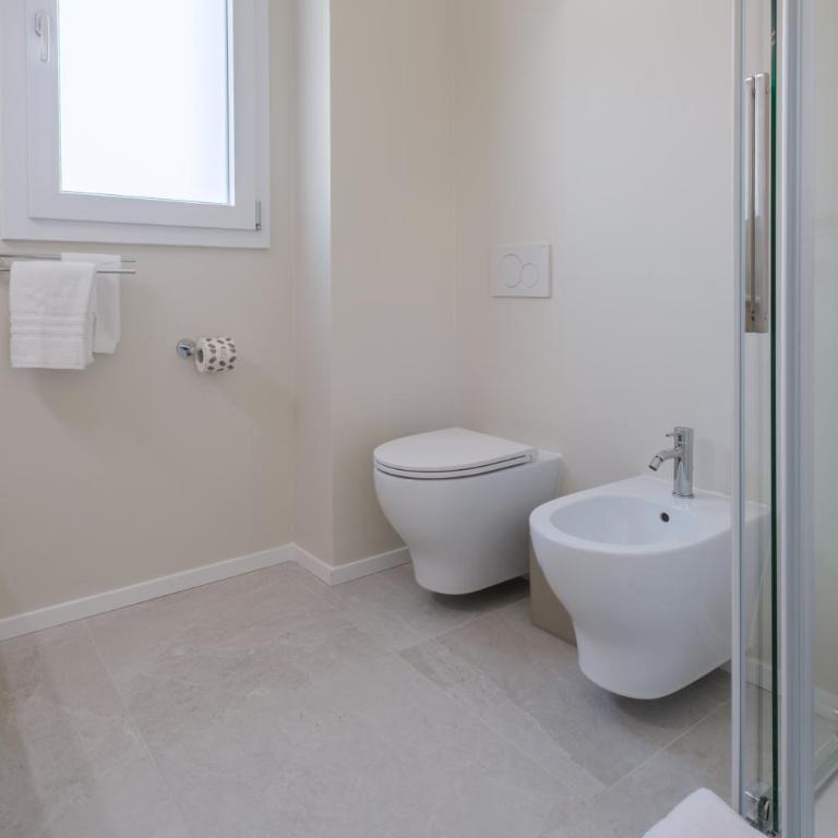 Casa dell'Avvocato by Studio Vita - Free Garage - Appartamento con 2 Camere da Letto - 33