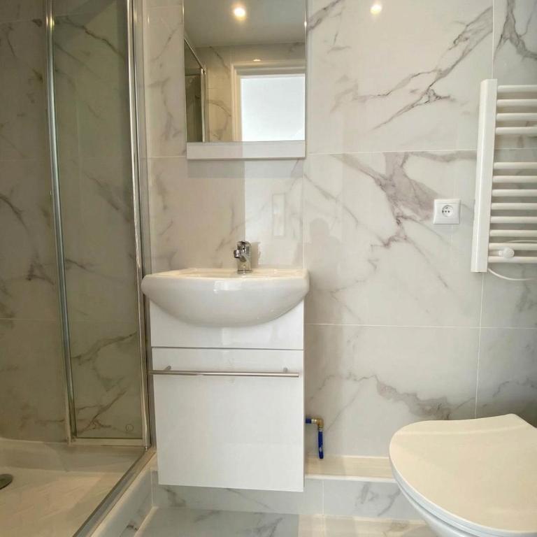New 913 Apartment Josephine- Cosy Apartment Paris Center - Studio - 5