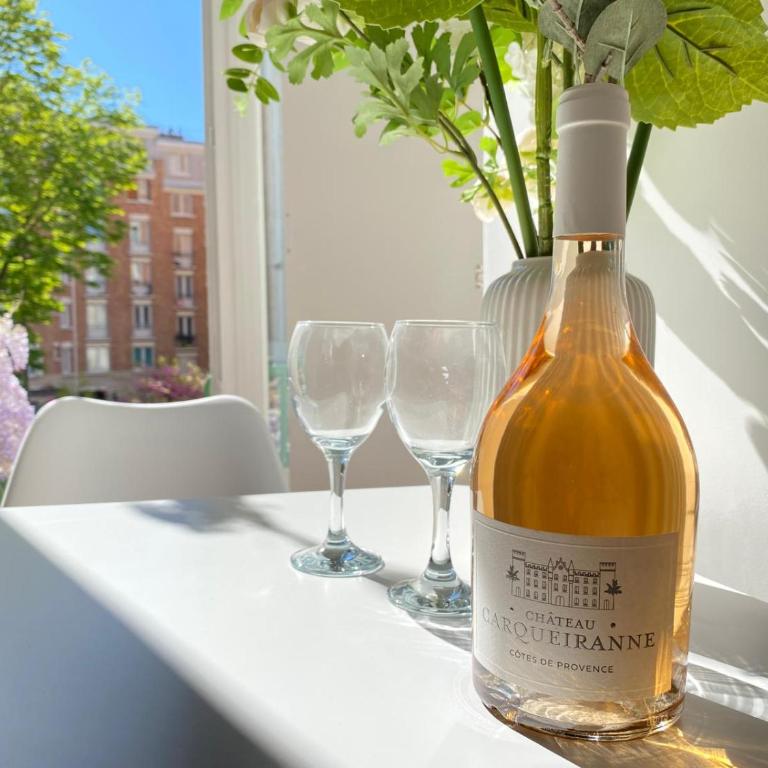 New 913 Apartment Josephine- Cosy Apartment Paris Center - Studio - 6