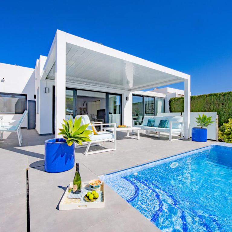 Villa Nits - Plusholidays - Deluxe Villa - 2